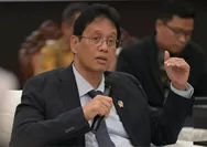Menkeu Purbaya Respons Santai Isu Diganti oleh Prabowo: Mundur Juga Maju Kita