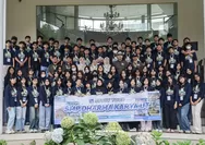 SMP Dharma Karya UT Tangsel Adakan Study Tour Wisata Edukasi ke Gunung Bromo dan Malang tahun 2025