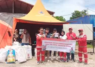 110 Warga Terdampak Kebakaran di Kapuk Muara, PMI Jakarta Utara Salurkan Bantuan