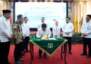 Andra Soni Percepat Rencana Pembangunan Pengelolaan Sampah Jadi Energi di Banten