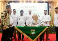 Tandatangani PKS PSEL, Bupati Serang Ratu Zakiyah Yakini Persoalan Sampah Bakal Tertangani