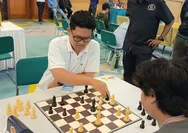 Jumaedi Achmad Tumbangkan Irfan, Duel Wartawan Warnai Turnamen Catur PWI Tangsel Jelang PORPROV VII Banten 2026