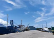 Cerpen Laut: Lembayung Kerinduan Ibu di Dermaga Pelabuhan Ahmad Yani Ternate