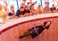 Mengenal Karmila Purba Asal Simalungun, Rider Wanita Tong Setan yang Mendunia Hingga Inggris