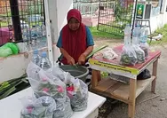Sumber Rezeki di Tengah Kebahagiaan Pasca-Idul Fitri, Pedagang Bunga Berjaya di TPU Leppangeng, Sinjai!