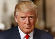 Trump Siapkan Kebijakan Tarif di Selat Hormuz Jika Negosiasi AS-Iran Buntu