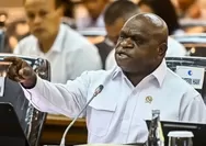 Program MBG Dikritik, Menteri HAM Pigai: Itu Bagian dari Pemenuhan HAM