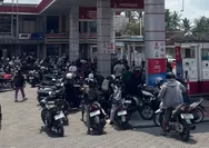 Krisis BBM Bali Belum Usai, Warga Rela Menunggu Berjam-jam di Depan Pom Bensin Pengosekan