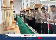 Pererat Silaturahmi Lewat Salat Berjamaah, AKBP Zamrul Aini Pimpin Subuh Keliling di Pekalongan