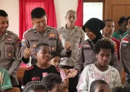 Hari Bhayangkara ke-80, Satgas Ops Damai Cartenz Pererat dengan Masyarakat Gelar Baksos