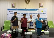 PLN Indonesia Power PLTA Musi Edukasi Pencegahan Karhutla dan Bagikan Bibit Pohon Buah kepada Masyarakat