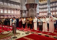 Jusuf Kalla Mendoakan Amir Qatar Sheikh Hamad bin Khalifa Al Thani di Istiqlal