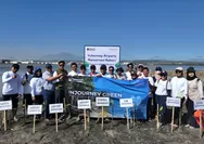 Tanam 6.000 Mangrove, Bandara Ahmad Yani Perkuat Benteng Pesisir Semarang dari Abrasi