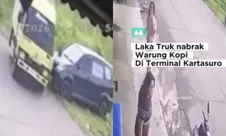 Beredar Video Insiden Kecelakaan Truk Roti Tabrak 5 Motor yang Terparkir dan Tiang Listrik di Area Terminal Kartasura Sukoharjo