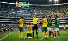 Laga Meksiko Kontra Afrika Selatan Mencatat Rekor Sebagai Laga Pembuka Piala Dunia FIFA Dengan Kartu Merah Terbanyak, Ini Dia Faktanya 