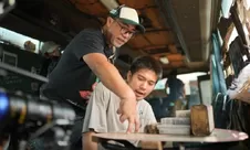 Ernest Prakasa Sempat Ragu Adegan Wall of Death di Film Operasi Pesta Copet Bisa Diwujudkan