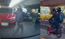 Kaca terbuka, HP lenyap! Viral aksi jambret saat mobil berhenti di lampu merah Kelapa Gading Jakut
