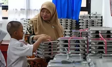 BGN Siapkan Pembenahan Besar Program MBG saat Libur Sekolah, Insentif Rp6 Juta Dievaluasi