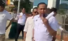 Sidak Pool Taksi Tangsel Memanas, Julham Firdaus Telepon Kasatpol PP dan Soroti Pembangunan