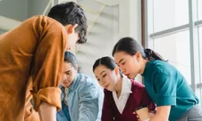 Lowongan Magang Semarang: PT KIW Cari Intern Corporate Communication, Deadline Segera