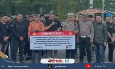 Two Stroke Kota Mangga Tancap Gas Kampanyekan Safety Riding, Zamrony: Motor Boleh Kencang, Keselamatan Tetap Nomor Satu