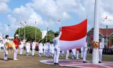 Momen Khidmat Paskibraka Bulukumba Kibarkan Sang Merah Putih di HUT RI ke-81