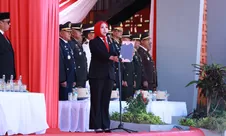 Ketua DPRD Bulukumba Umy Asyiatun Khadijah Bacakan Teks Proklamasi HUT RI ke-81
