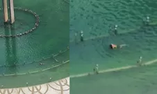Viral Pria ‘Renang’ di Kolam Bundaran HI, Warganet Heboh soal Keamanan dan Kabel Listrik