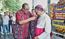 Pesan Uskup Larantuka untuk Perantau Jabodetabek: Jadi Duta Damai dan Rawat Semangat Gemohing