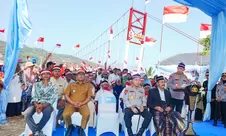 Kapolri : Jembatan Merah Putih Presisi Wujud Sinergi TNI-Polri Dukung Pembangunan dan Konektivitas Masyarakat