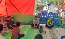 Satlantas Polres Lebong  Berikan Tali Asih pada Keluarga Korban Laka Lantas