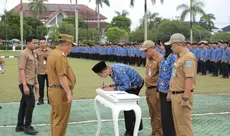 Era PNS Segera Berakhir? Data BKN Ungkap Jumlahnya Menyusut Tajam, PPPK Kini Jadi Tulang Punggung ASN!