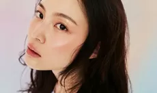 Lee Hi Batalkan Semua Jadwal Tur Dunia  'Lee Hi & 808 HI RECORDINGS World Tour 2026'