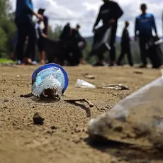 Komunitas pemancing  bersih pantai