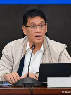 chachi no1 2023 hindi s01 part 1 ullu original repack