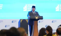 Prabowo Tegaskan Strategi Indonesia Incorporated di Indonesia Economic Outlook 2026
