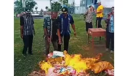 Barang Kadaluarsa Dimusnahkan di Fordata, Aparat &amp; Pemerintah Tegas: Keselamatan Warga Prioritas