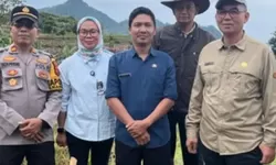 Sekda Ajat Tegaskan Gerakan Penanaman Pohon di Sukamakmur Bukan Sekadar Seremonial