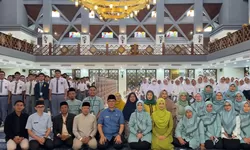 Ajat Rochmat Jatnika: Smartren Ekologi Takzim SMAN 2 Cibinong Bentuk Generasi Berakhlak dan Peduli Lingkungan
