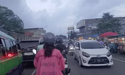 Pasar Malam di Lahan Terminal Mangkrak Harjasari Picu Macet, Pengendara Mengeluh