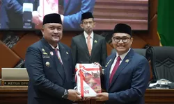 Bupati Rudy Susmanto Sampaikan LKPJ APBD 2025 dalam Rapat Paripurna DPRD Kabupaten Bogor