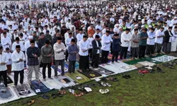 Lebaran Bareng Wargi, Bupati Rudy Susmanto Siapkan Pawai Obor hingga Hiburan Opick di Stadion Pakansari