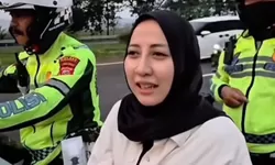 Pemudik Terpisah Saat Salat Subuh di Rest Area KM 130 Tol Cipali, Polisi Sigap Mengantar ke Keluarga