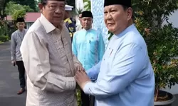 SBY Hadiri Halalbihalal di Istana, Disambut Langsung Presiden Prabowo