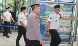 Sinergi TNI-Polri Kawal Kelancaran Kunjungan Lebaran di Lapas Cibinong