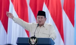 Prabowo Ungkap 2 Dirjen Kementerian PU Dipecat, Tegaskan Bersih-bersih Pejabat Nakal