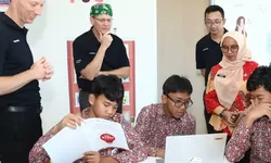 ExxonMobil Luncurkan Program STEM di SRMA 10 Margaguna, Dorong Siswa Kuasai Robotik dan Coding