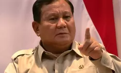 Prabowo Subianto Terbang ke Moskow Temui Vladimir Putin, Bahas Energi hingga Geopolitik Global