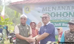 Dinas Pendidikan Kabupaten Bogor Tanam 550 Pohon di Tanjungsari