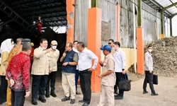 Presiden Prabowo Subianto Tinjau TPST Banyumas, Dorong Model Pengelolaan Sampah Berbasis Ekonomi Sirkular